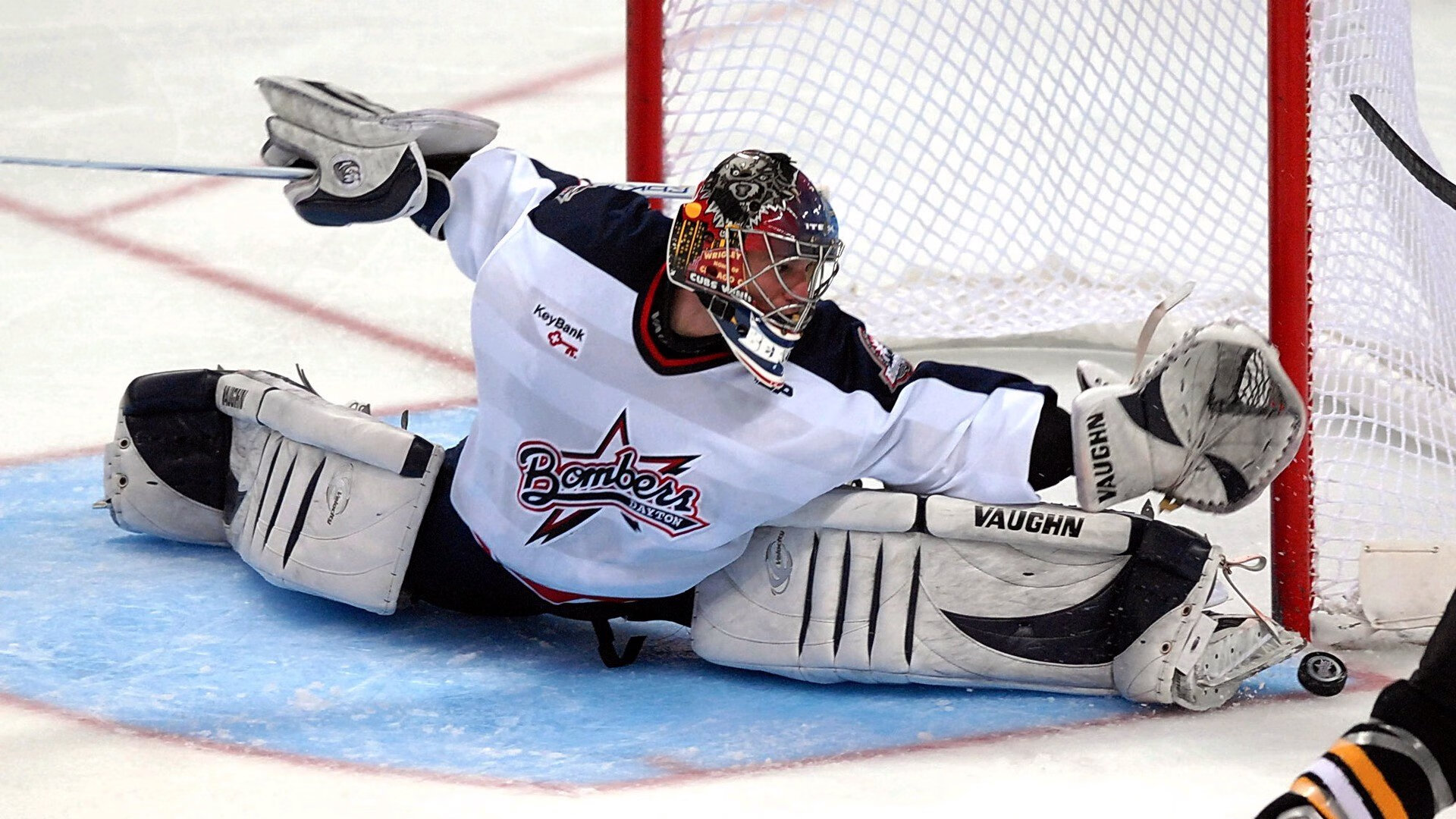 NBA季中赛火热进行，独行侠晋级四强，nba夏季联赛独行侠