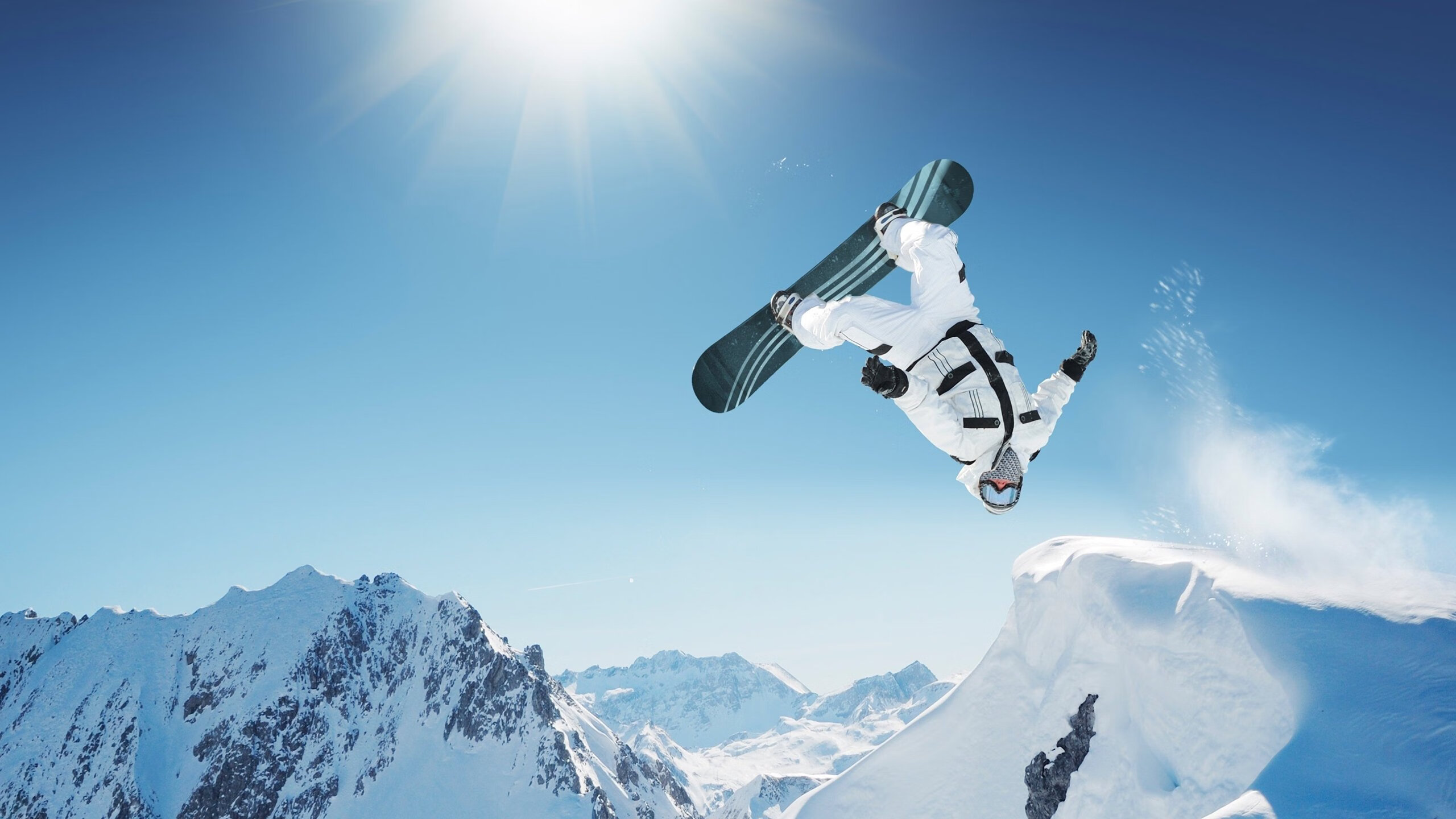 世界冠军再续辉煌，斯诺克比赛中的幕后精彩瞬间，斯诺克世界冠军是谁